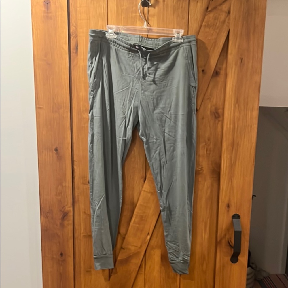 J. Crew Gray Sweatpants with Elastic Waistband and Tapered Ankles